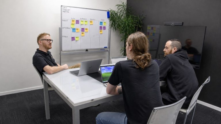 Five phishing red flags your team should know